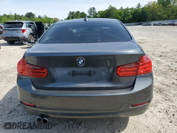 2013 BMW 3 Series 328i xDrive with VIN WBA3B5G5XDNS03246, listed as a Copart auction lot 58246795 with 181,438 mi miles and Clean title. Bid and sale history available at DreamBid. Image 6.