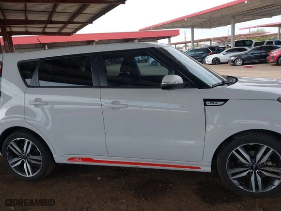2014 Kia Soul + with VIN KNDJP3A50E7029735, listed as a IAAI auction lot 41818846 with 208,899 mi miles. Bid and sale history available at carsss.com. Image 13.