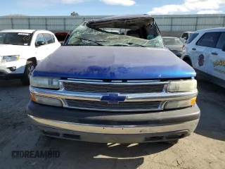 2003 Chevrolet Tahoe LS with VIN 1GNEC13Z33J255129, listed as a Copart auction lot 41477515 with Not provided miles and Salvage title. Bid and sale history available at DreamBid. Image 5.