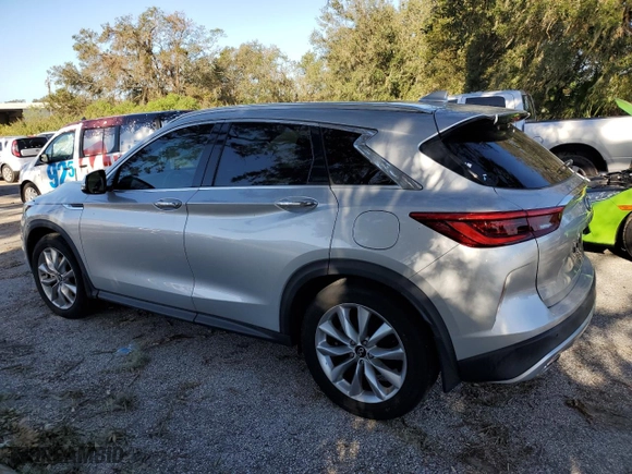 2021 Infiniti QX50 ESSENTIAL with VIN 3PCAJ5CA4MF108499, listed as a Copart auction lot 74931304 with 8,977 mi miles and Non Repairable. Bid and sale history available at carsss.com. Image 2.