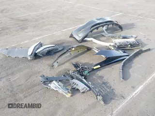 2023 Tesla Model 3 Performance z VIN 5YJ3E1EC3PF716085, wystawiony jako IAAI lot #41911684 z przebiegiem 45 184 mil mil oraz . Historia ofert i sprzedaży dostępna na DreamBid. Obrazek 12.