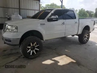2004 Ford F-150 XLT с VIN 1FTPW145X4KD01300, выставлен на аукционе Copart как лот 59048745 с пробегом 170 008 миль миль и Списание • Salvage title. История ставок и продаж доступна на DreamBid. Изображение 1.