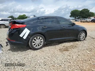 2013 Kia Optima EX с VIN 5XXGN4A76DG246591, выставлен на аукционе Copart как лот 60995845 с пробегом 179 314 миль миль и Списание • Salvage title. История ставок и продаж доступна на DreamBid. Изображение 3.