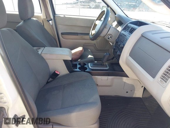 2012 Ford Escape XLS with VIN 1FMCU0C79CKB45133, listed as a IAAI auction lot 42552358 with 365,493 mi miles and . Bid and sale history available at DreamBid. Image 5.