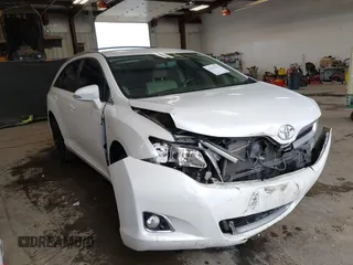 2015 Toyota Venza LE with VIN 4T3BA3BB8FU071568, listed as a IAAI auction lot 42416357 with 135,125 mi miles and . Bid and sale history available at DreamBid. Image 1.