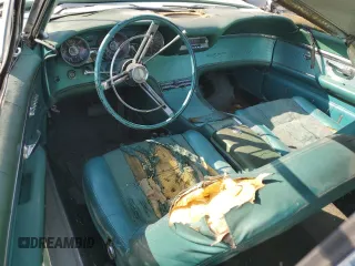 1961 Ford Thunderbird with VIN 1Y71Z144517, listed as a Copart auction lot 73210934 with 84,354 mi miles and Non Repairable. Bid and sale history available at DreamBid. Image 8.