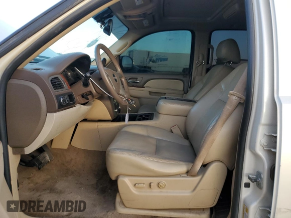 2010 GMC Yukon SLT with VIN 1GKUCCE03AR104213, listed as a Copart auction lot 81029414 with 168,378 mi miles and Salvage Title. Bid and sale history available at carsss.com. Image 7.
