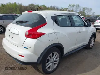2014 Nissan Juke S with VIN JN8AF5MV6ET482103, listed as a IAAI auction lot 42126935 with 125,506 mi miles. Bid and sale history available at carsss.com. Image 6.