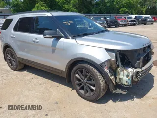 2017 Ford Explorer XLT with VIN 1FM5K7D83HGA69028, listed as a IAAI auction lot 41977896 with 169,283 mi miles and . Bid and sale history available at carsss.com. Image 1.