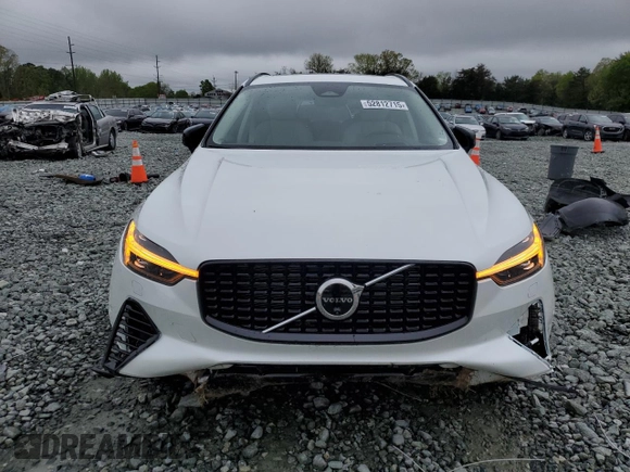 2025 Volvo XC60 Ultra с VIN YV4H60RM8S1054504, выставлен на аукционе Copart как лот 52812715 с пробегом 1 752 миль миль и Списание • Salvage title. История ставок и продаж доступна на DreamBid. Изображение 5.