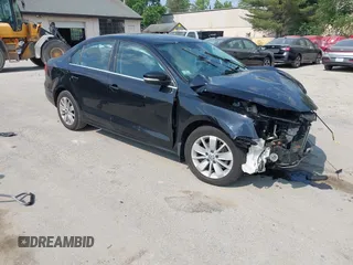 2015 Volkswagen Jetta SE с VIN 3VWLA7AJ4FM328759, выставлен на аукционе IAAI как лот 42451955 с пробегом 260 821 миль миль и . История ставок и продаж доступна на DreamBid. Изображение 1.