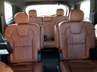 2023 Kia Telluride SX Prestige X-Pro z VIN 5XYP5DGC8PG389109, wystawiony jako Copart lot #45117445 z przebiegiem 65 110 mil mil oraz Szkoda całkowita • Salvage title. Historia ofert i sprzedaży dostępna na DreamBid. Obrazek 10.