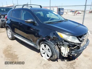 2013 Kia Sportage LX z VIN KNDPB3A21D7406005, wystawiony jako IAAI lot #42006806 z przebiegiem 151 311 mil mil oraz . Historia ofert i sprzedaży dostępna na DreamBid. Obrazek 1.