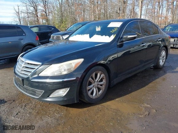 2012 Hyundai Genesis 3.8L with VIN KMHGC4DD9CU167203, listed as a IAAI auction lot 41557600 with 168,661 mi miles. Bid and sale history available at carsss.com. Image 2.