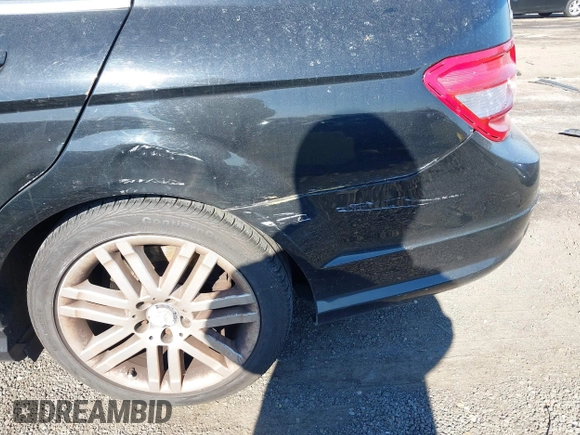 2008 Mercedes-Benz C 300 Sport with VIN WDDGF81X08F160997, listed as a IAAI auction lot 41328222 with 105,908 mi miles and . Bid and sale history available at DreamBid. Image 14.