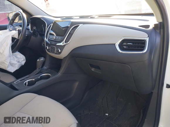 2020 Chevrolet Equinox LT with VIN 3GNAXLEX8LS610434, listed as a IAAI auction lot 41431481 with 101,832 mi miles. Bid and sale history available at carsss.com. Image 5.