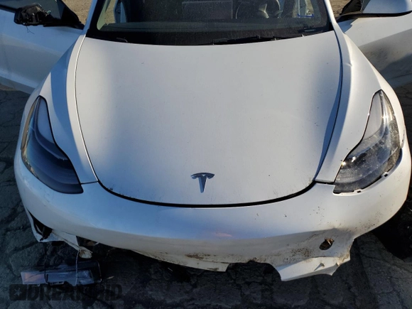 2023 Tesla Model 3 Performance z VIN 5YJ3E1EC3PF556807, wystawiony jako Copart lot #46990175 z przebiegiem Nie podano mil oraz Nie do naprawy • Non repairable. Historia ofert i sprzedaży dostępna na DreamBid. Obrazek 12.