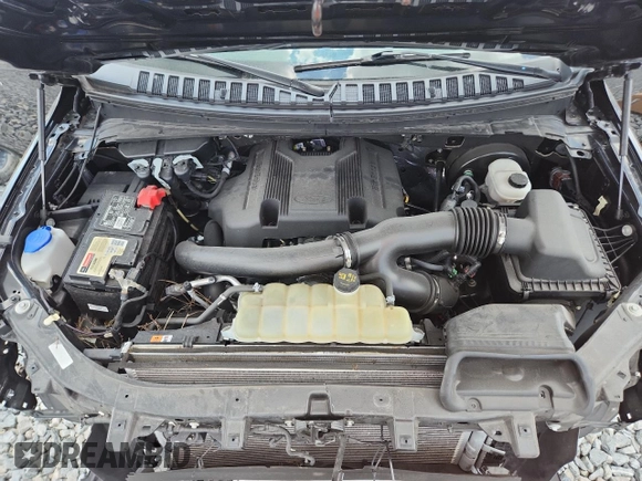 2020 Ford Expedition XLT z VIN 1FMJU1HT6LEA84454, wystawiony jako Copart lot #56387475 z przebiegiem 34 991 mil mil oraz Szkoda całkowita • Salvage title. Historia ofert i sprzedaży dostępna na DreamBid. Obrazek 12.