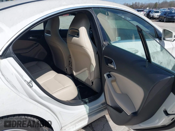 2015 Mercedes-Benz CLA 250 with VIN WDDSJ4EB0FN176541, listed as a IAAI auction lot 41870633 with 105,977 mi miles and . Bid and sale history available at DreamBid. Image 8.