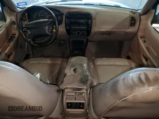 1998 Ford Explorer XL z VIN 1FMZU32E7WZB28628, wystawiony jako Copart lot #82200834 z przebiegiem 195 760 mil mil oraz Czysty tytuł • Clean title. Historia ofert i sprzedaży dostępna na DreamBid. Obrazek 8.