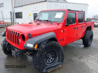 2020 Jeep Gladiator Sport S with VIN 1C6HJTAG3LL108524, listed as a IAAI auction lot 41737270 with 76,545 mi miles. Bid and sale history available at carsss.com. Image 17.