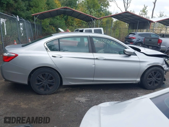 2014 Honda Accord Sedan LX with VIN 1HGCR2F38EA205777, listed as a IAAI auction lot 40337082 with 96,347 mi miles. Bid and sale history available at carsss.com. Image 14.