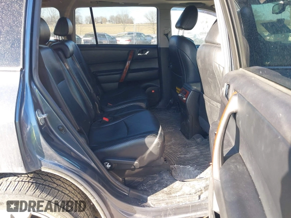 2012 Toyota Highlander Limited with VIN 5TDDK3EH3CS103443, listed as a IAAI auction lot 41686490 with 157,054 mi miles. Bid and sale history available at carsss.com. Image 8.