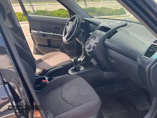 2011 Kia Soul with VIN KNDJT2A10B7230503, listed as a Copart auction lot 51638295 with 124,500 mi miles and Clean Title. Bid and sale history available at carsss.com. Image 5.