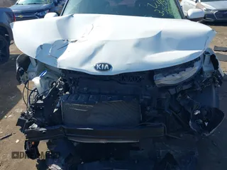 2021 Kia Soul S with VIN KNDJ23AUXM7124839, listed as a IAAI auction lot 41860802 with 38,856 mi miles and . Bid and sale history available at DreamBid. Image 6.