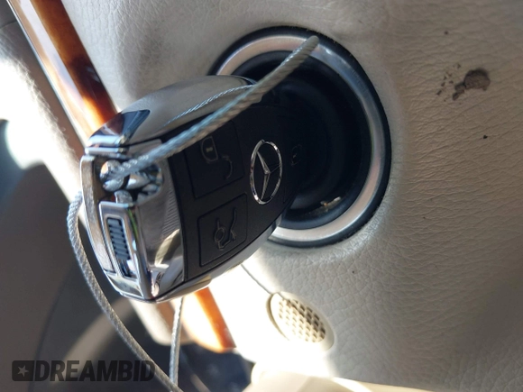 2006 Mercedes-Benz E 350 z VIN WDBUF56J66A893306, wystawiony jako IAAI lot #42165424 z przebiegiem Nie podano mil oraz . Historia ofert i sprzedaży dostępna na DreamBid. Obrazek 11.