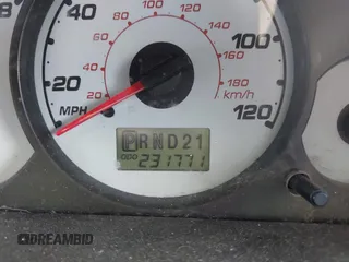 2004 Ford Escape XLT with VIN 1FMYU93124DA08711, listed as a IAAI auction lot 42798957 with 231,771 mi miles and . Bid and sale history available at DreamBid. Image 12.