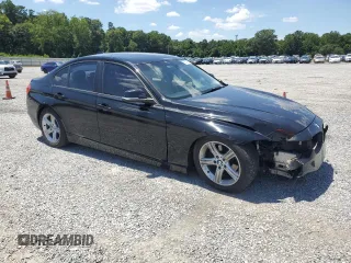 2013 BMW 3 Series 320i xDrive with VIN WBA3C3C54DF981575, listed as a Copart auction lot 65572755 with 130,468 mi miles and Clean title. Bid and sale history available at DreamBid. Image 4.