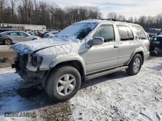 2001 Nissan Pathfinder SE with VIN JN8DR09Y61W612433, listed as a Copart auction lot 89062135 with 81,392 mi miles and Salvage Title. Bid and sale history available at carsss.com. Image 1.