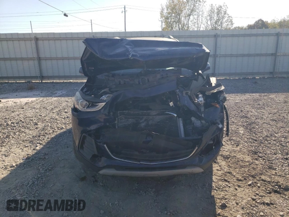 2017 Chevrolet Trax LT with VIN 3GNCJPSB3HL184843, listed as a Copart auction lot 77390324 with 89,636 mi miles and Salvage Title. Bid and sale history available at carsss.com. Image 5.