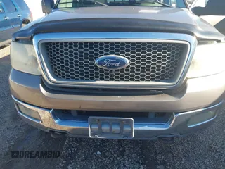 2004 Ford F-150 XLT with VIN 1FTPW14584KC35765, listed as a IAAI auction lot 41249586 with 322,715 mi miles. Bid and sale history available at carsss.com. Image 6.