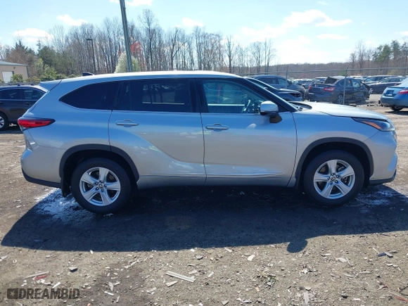 2023 Toyota Highlander L with VIN 5TDKDRAH6PS502220, listed as a IAAI auction lot 41907736 with 67,977 mi miles. Bid and sale history available at carsss.com. Image 13.