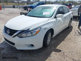 2016 Nissan Altima 2.5 S with VIN 1N4AL3AP1GC186347, listed as a IAAI auction lot 41813617 with 109,072 mi miles. Bid and sale history available at carsss.com. Image 17.