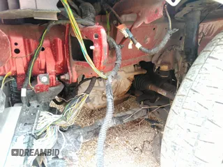 2019 Ford Escape S с VIN 1FMCU0F74KUB00583, выставлен на аукционе IAAI как лот 41341599 с пробегом 105 561 миль миль и . История ставок и продаж доступна на DreamBid. Изображение 17.