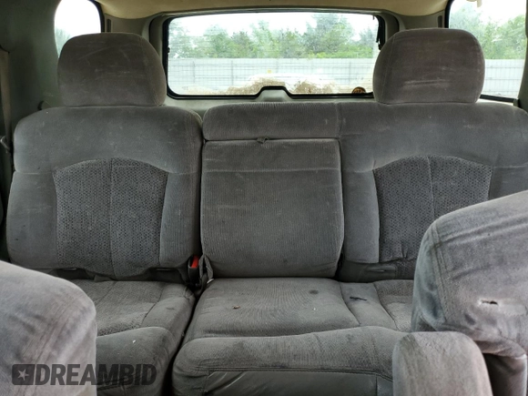 2002 Chevrolet Tahoe LT with VIN 1GNEC13Z52R303777, listed as a Copart auction lot 54942055 with 291,043 mi miles and Salvage title. Bid and sale history available at DreamBid. Image 10.