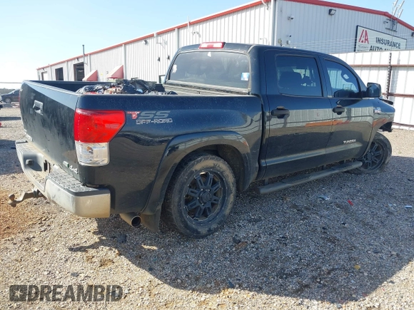 2013 Toyota Tundra 4WD Truck with VIN 5TFDW5F17DX275780, listed as a IAAI auction lot 41710728 with 160,298 mi miles. Bid and sale history available at carsss.com. Image 4.