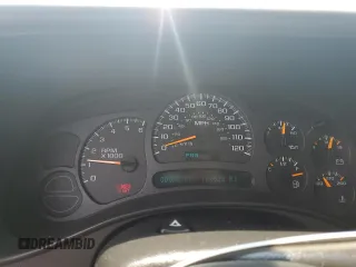 2003 Chevrolet Suburban LT z VIN 1GNEC16Z63J253676, wystawiony jako Copart lot #44540695 z przebiegiem 182 928 mil mil oraz Szkoda całkowita • Salvage title. Historia ofert i sprzedaży dostępna na DreamBid. Obrazek 9.