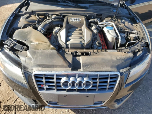 2009 Audi S5 z VIN WAURV78T29A038995, wystawiony jako Copart lot #53546695 z przebiegiem 120 903 mil mil oraz Szkoda całkowita • Salvage title. Historia ofert i sprzedaży dostępna na DreamBid. Obrazek 11.