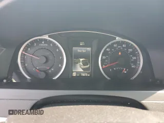 2015 Toyota Camry XLE z VIN 4T1BF1FK7FU105038, wystawiony jako Copart lot #59370355 z przebiegiem 76 870 mil mil oraz Szkoda całkowita • Salvage title. Historia ofert i sprzedaży dostępna na DreamBid. Obrazek 9.