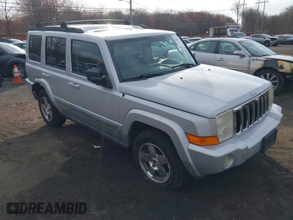 2009 Jeep Commander Sport with VIN 1J8HG48K39C553953, listed as a IAAI auction lot 41863115 with 175,461 mi miles. Bid and sale history available at carsss.com. Image 1.