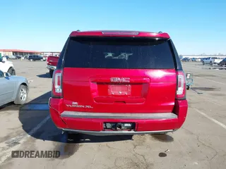 2015 GMC Yukon XL SLT with VIN 1GKS2HKC0FR585406, listed as a IAAI auction lot 41412441 with 210,321 mi miles. Bid and sale history available at carsss.com. Image 16.