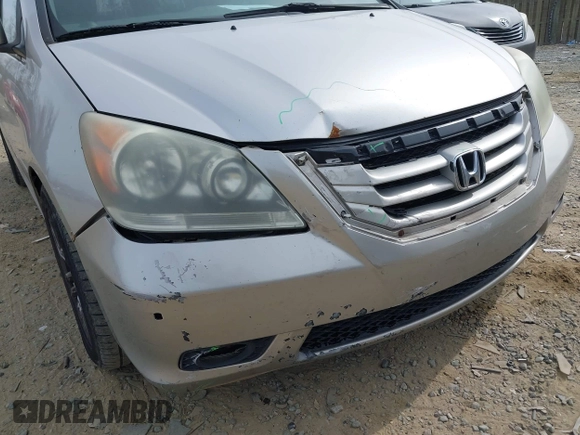 2008 Honda Odyssey Touring с VIN 5FNRL38828B039387, выставлен на аукционе IAAI как лот 41843555 с пробегом 218 070 миль миль и . История ставок и продаж доступна на DreamBid. Изображение 6.