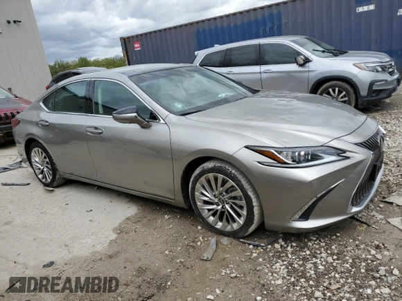 2020 Lexus ES 350 Luxury with VIN 58AEZ1B18LU073576, listed as a Copart auction lot 57630025 with 73,718 mi miles and Non repairable. Bid and sale history available at DreamBid. Image 4.