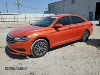 2021 Volkswagen Jetta S z VIN 3VWC57BU9MM086139, wystawiony jako Copart lot #57292385 z przebiegiem 49 074 mil mil oraz Nie do naprawy • Non repairable. Historia ofert i sprzedaży dostępna na DreamBid. Obrazek 1.