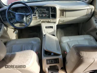 2002 Chevrolet Suburban LS with VIN 1GNEC16Z42J319902, listed as a Copart auction lot 47227475 with 217,216 mi miles and Salvage title. Bid and sale history available at DreamBid. Image 8.
