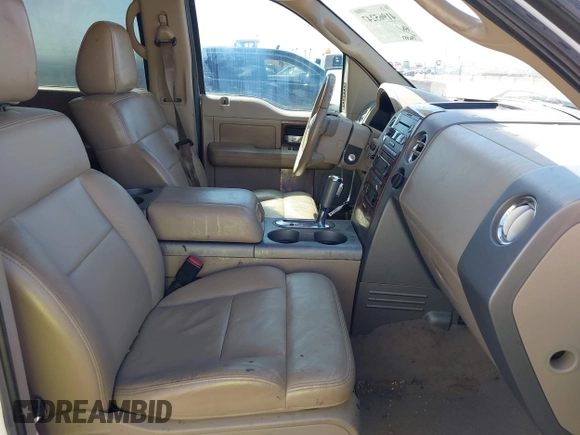 2006 Ford F-150 XLT with VIN 1FTPW12V76KE05796, listed as a IAAI auction lot 41965247 with 196,951 mi miles. Bid and sale history available at carsss.com. Image 5.
